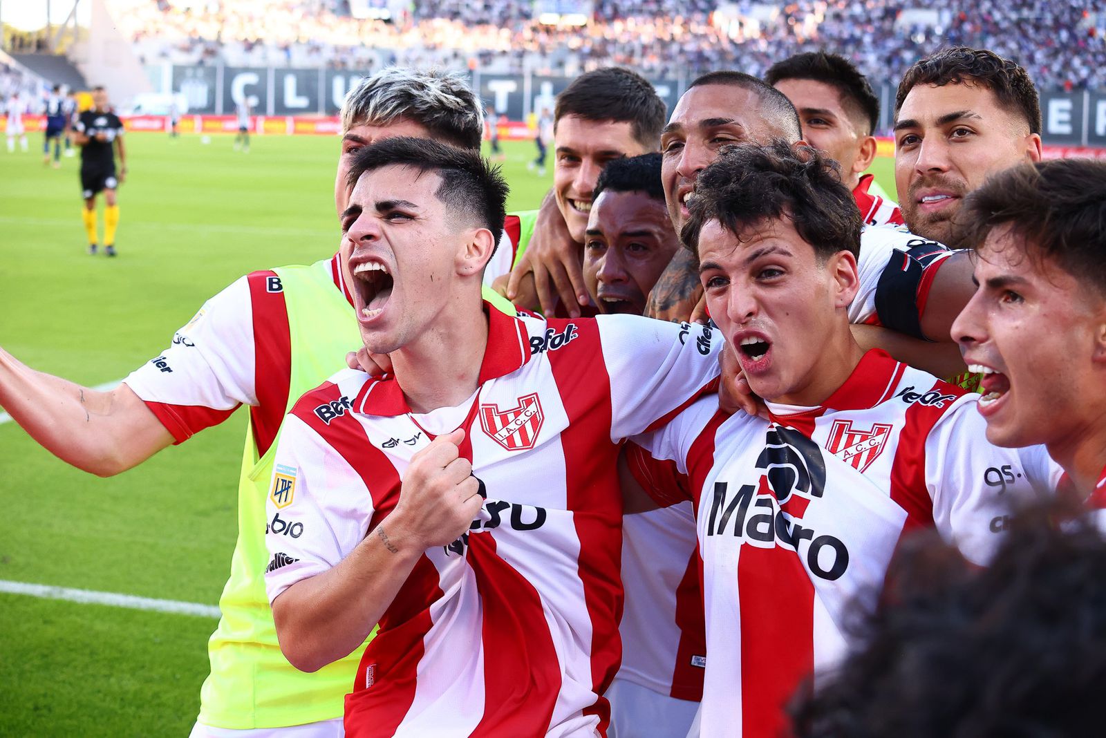 VICTORIA Y CLASIFICACIÓN