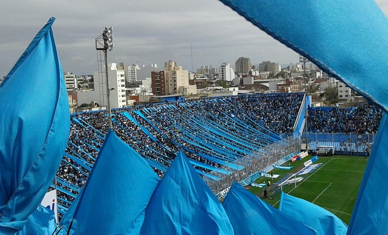 En Alberdi, ante Estudiantes